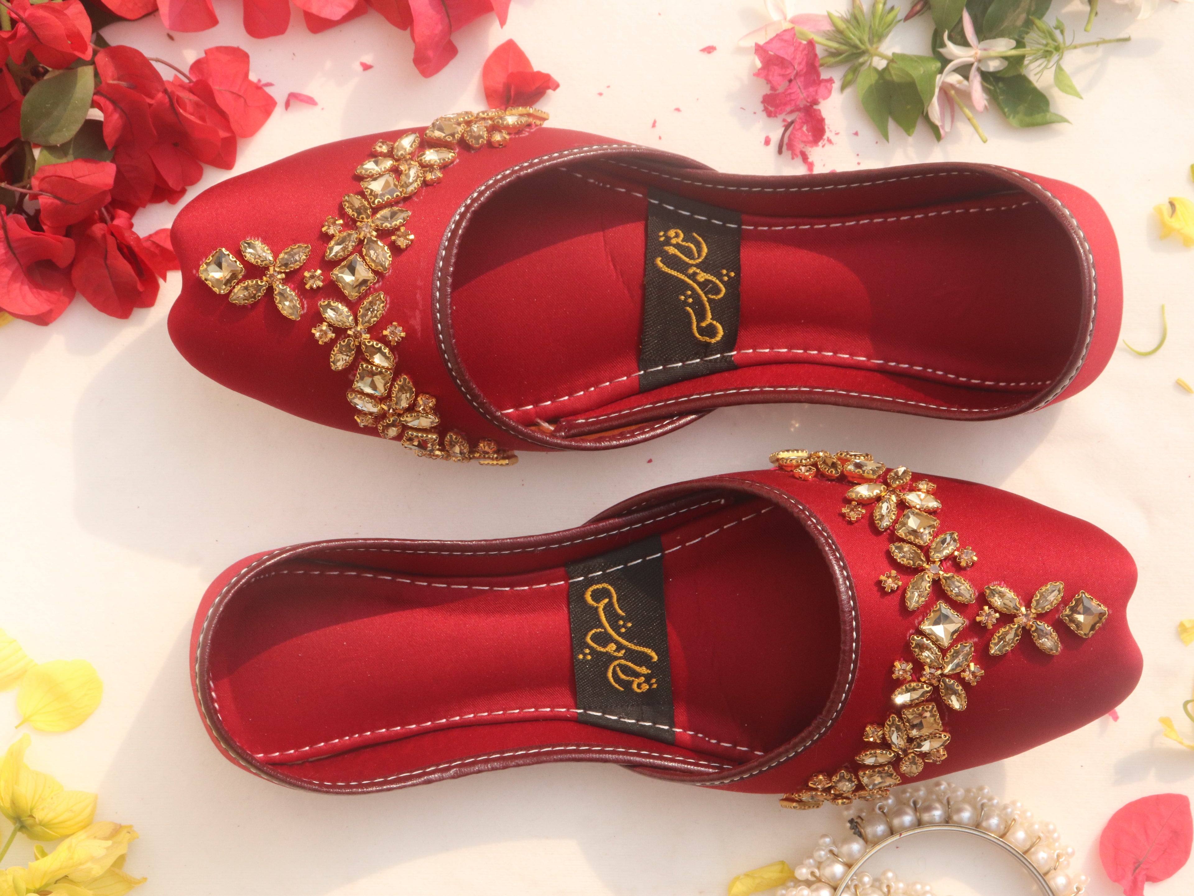 Red Stonework Mojaris Jutti