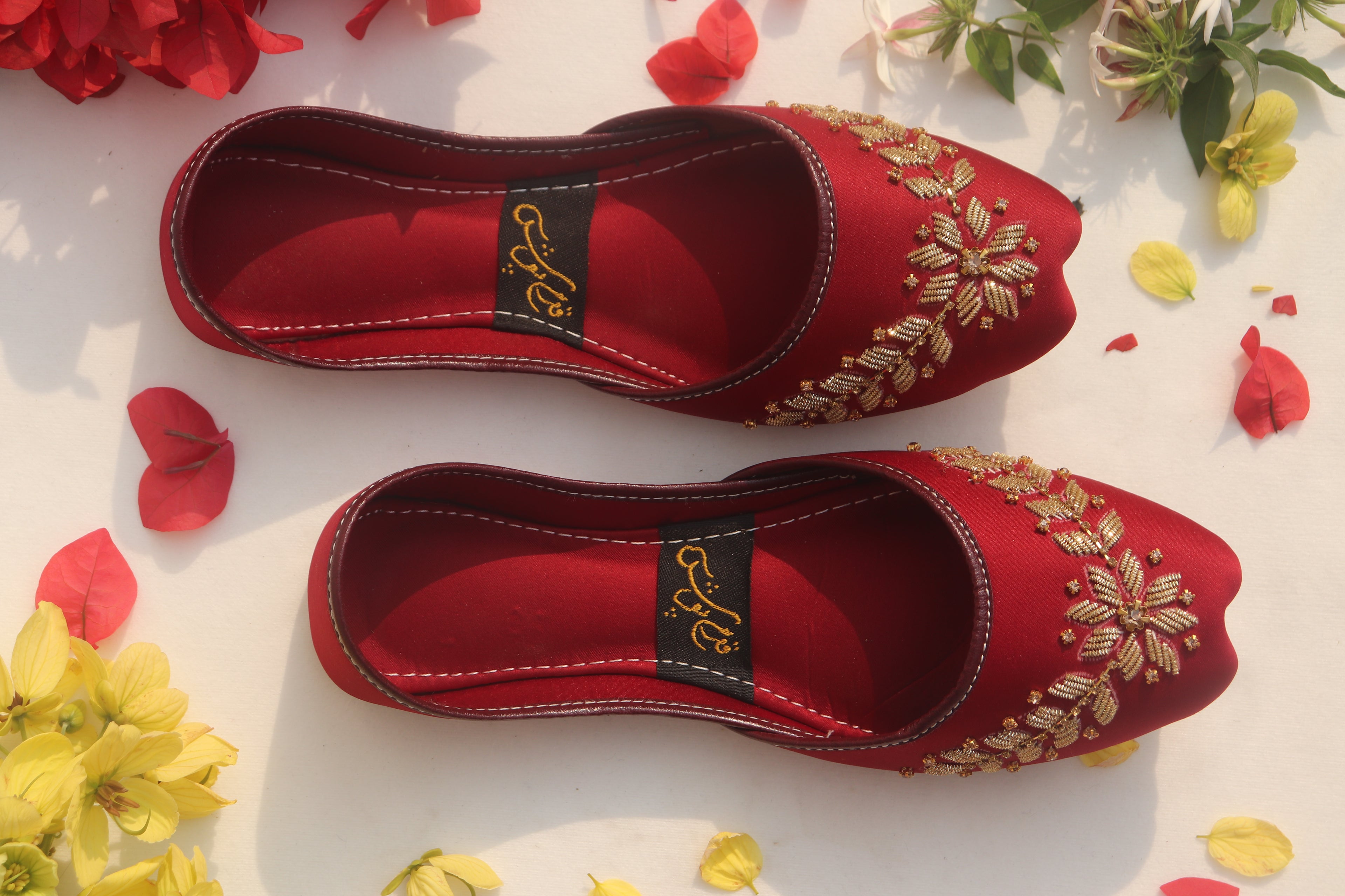 Red Handcrafted Embroidered Mojaris