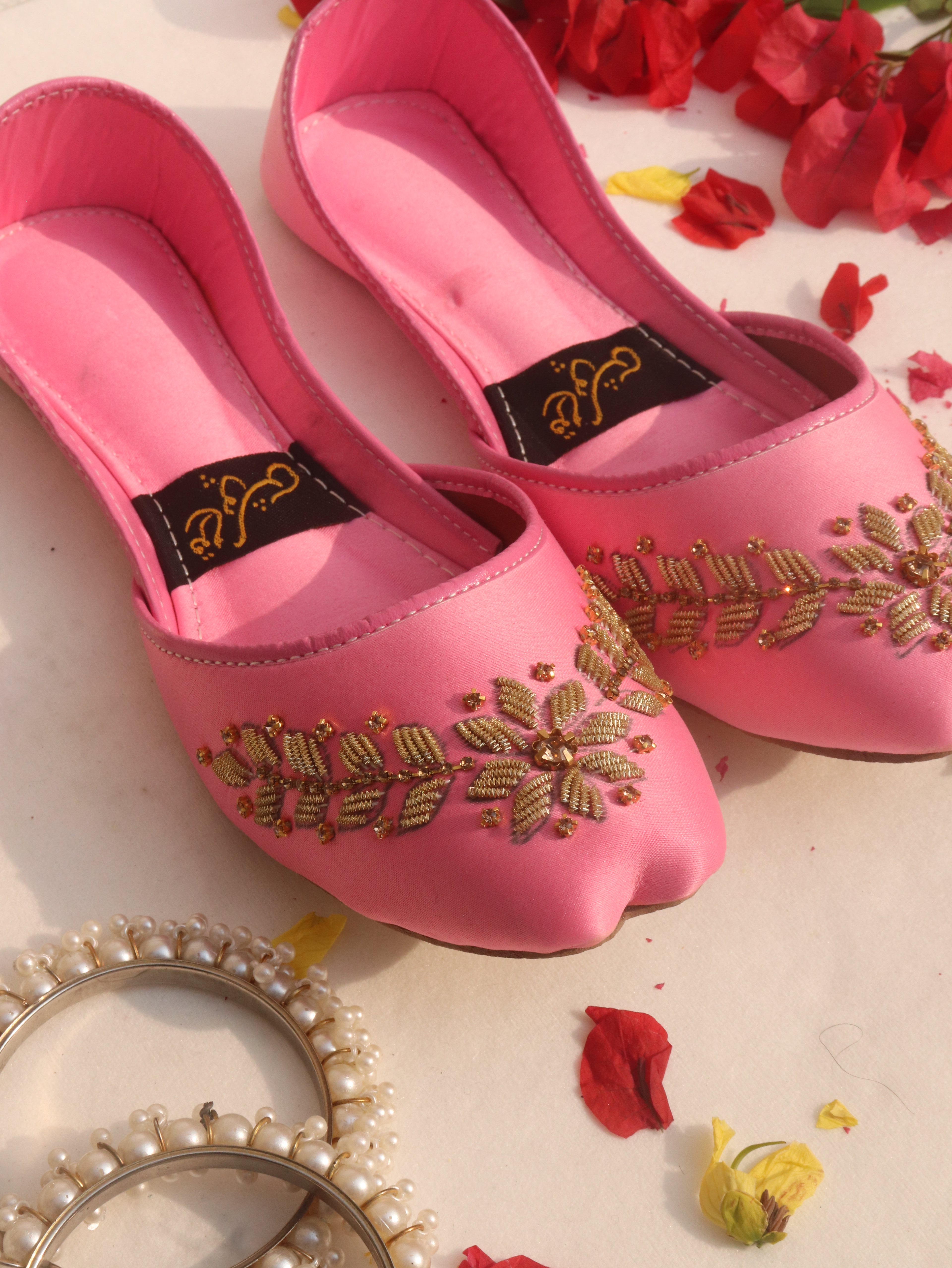 Pink Handcrafted Embroidered Mojaris